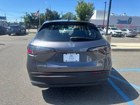Used 2024 Honda HR-V LX image 7