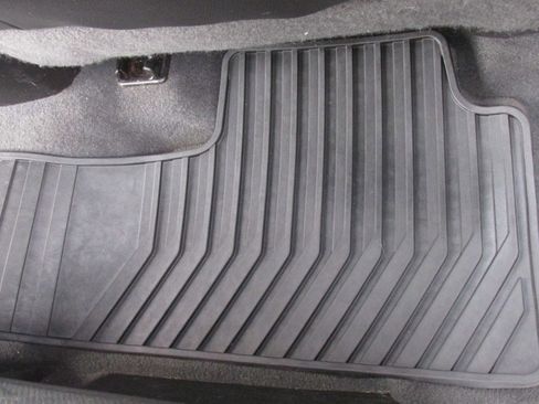 Used 2019 GMC Yukon XL SLT w/ Premium Edition image 80