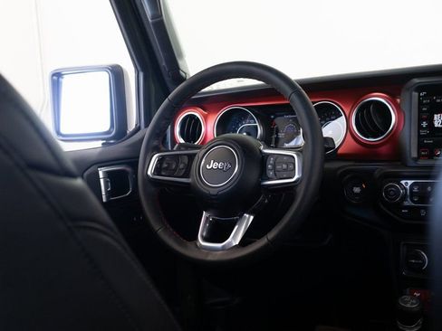 Used 2022 Jeep Wrangler Unlimited Rubicon w/ LED Lighting Group image 23