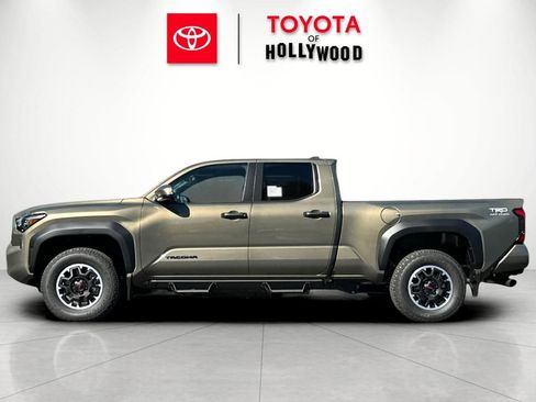 New 2026 Toyota Tacoma TRD Off-Road image 9