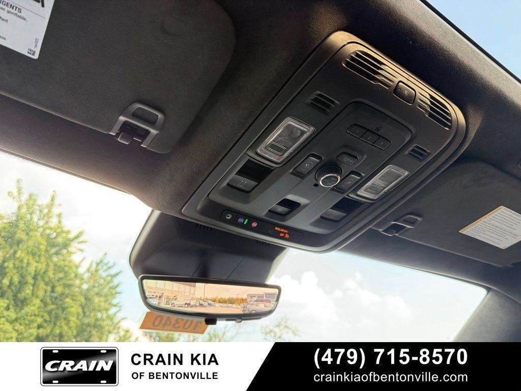 Used 2023 Cadillac Escalade Premium Luxury Platinum w/ LPO, Floor Liner Package AWD/4WD image 19