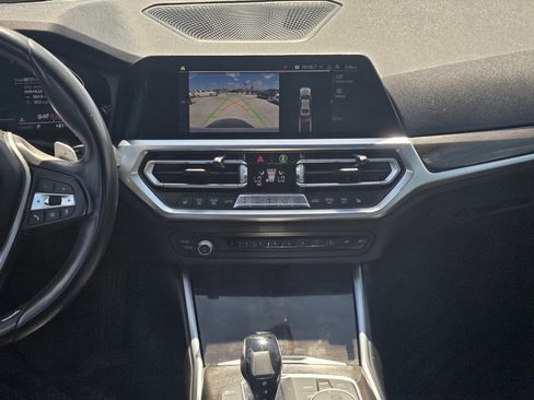 Used 2020 BMW 330i Sedan w/ Convenience Package RWD image 15