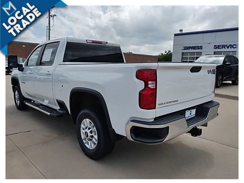 Used 2022 Chevrolet Silverado 2500 LT w/ Convenience Package AWD/4WD image 7