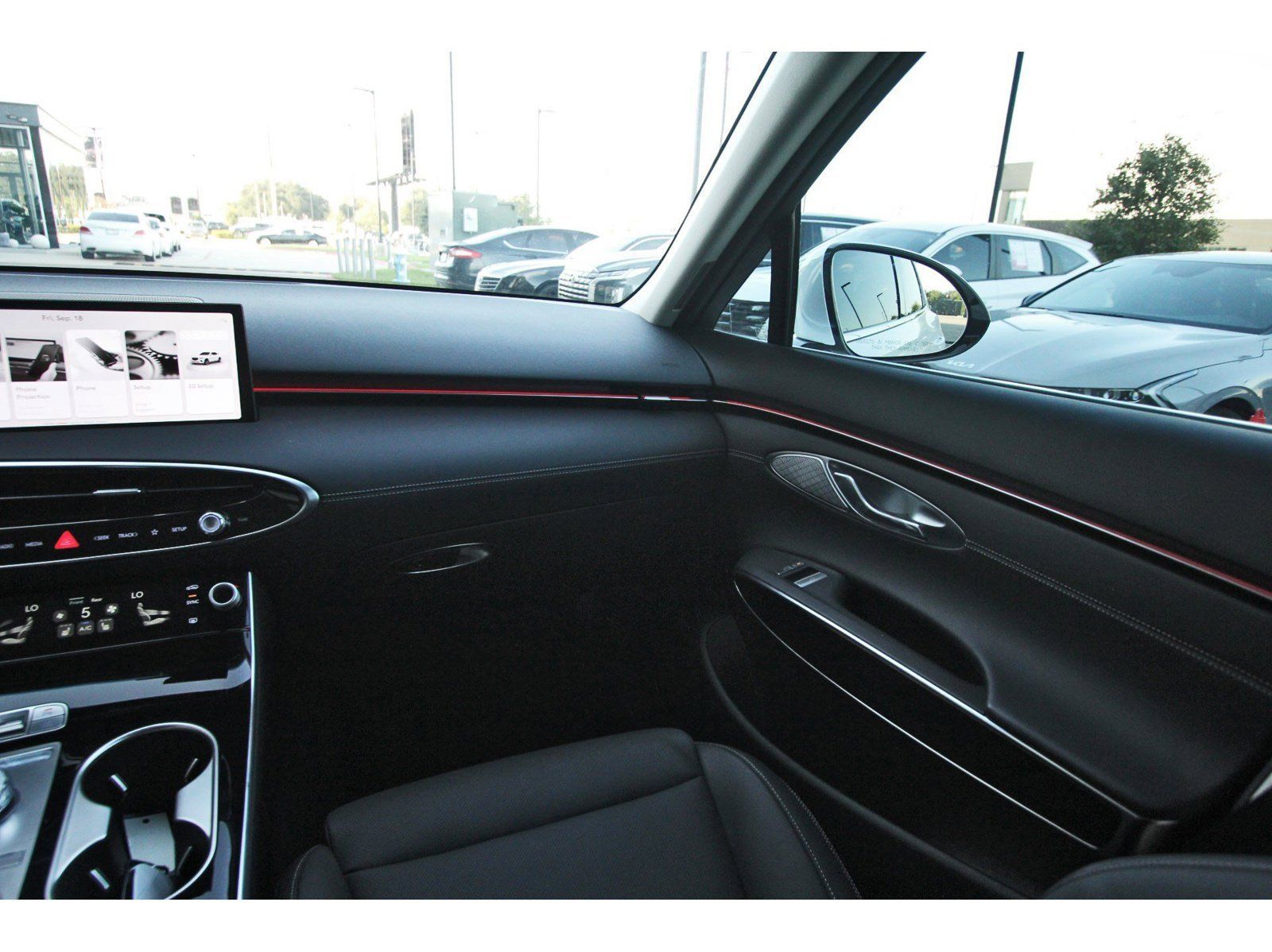 Used 2026 Genesis GV70 2.5T AWD/4WD image 12