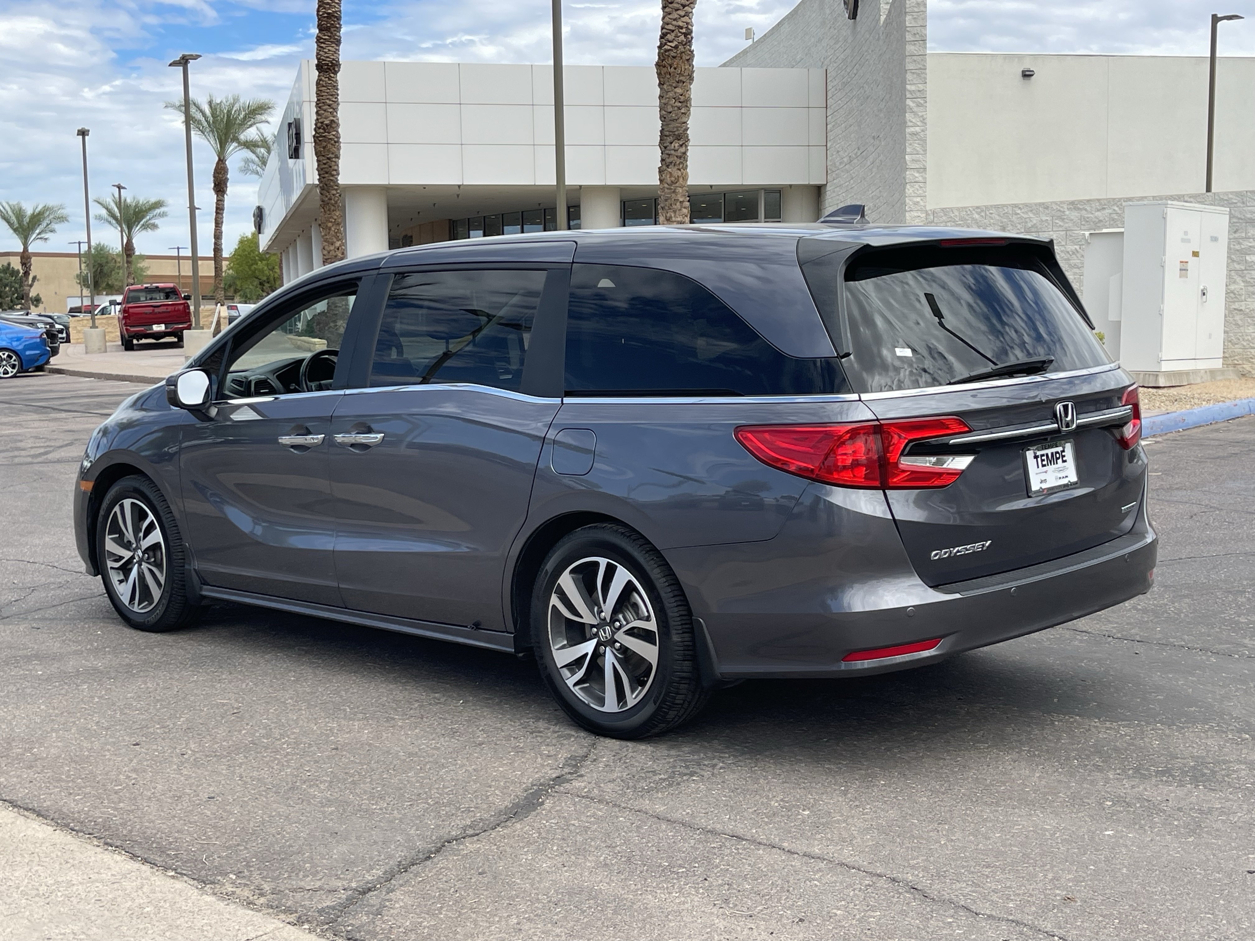 Used 2021 Honda Odyssey Touring image 4