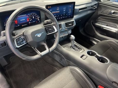Used 2024 Ford Mustang Coupe RWD image 13