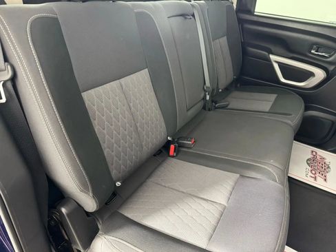 Used 2021 Nissan Titan SV w/ SV Convenience Package image 37