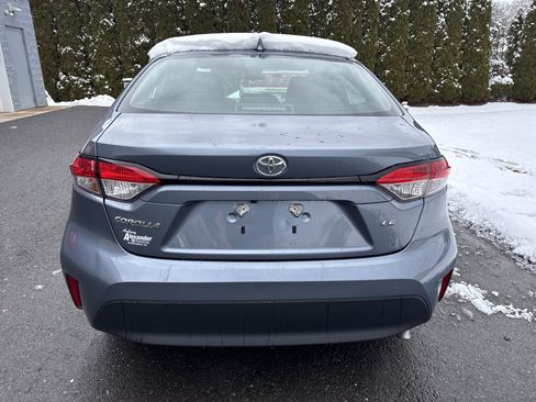 Certified 2024 Toyota Corolla LE image 4