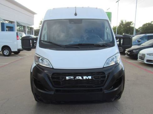 Used 2023 RAM ProMaster 2500 image 2