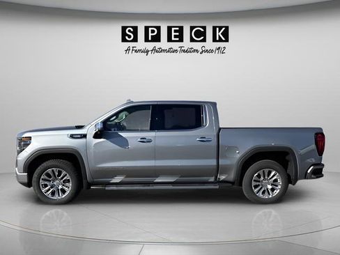 New 2026 GMC Sierra 1500 Denali w/ Technology Package image 4