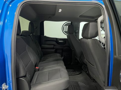 Used 2022 Chevrolet Silverado 1500 Custom AWD/4WD image 29