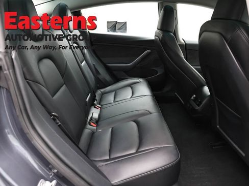 Used 2023 Tesla Model 3 Standard Range RWD image 17