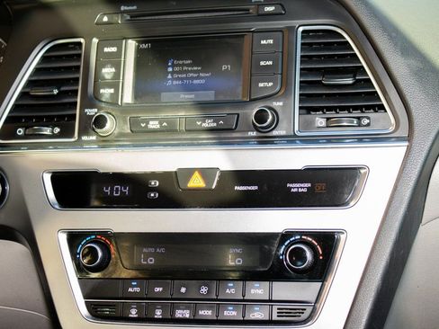 Used 2016 Hyundai Sonata SE image 13