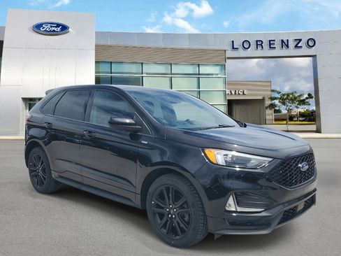 Used 2022 Ford Edge ST-Line image 3