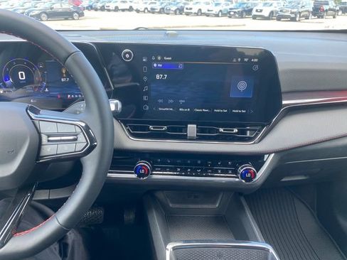 New 2026 Chevrolet Equinox RS AWD/4WD image 18