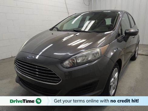Used 2017 Ford Fiesta SE image 1