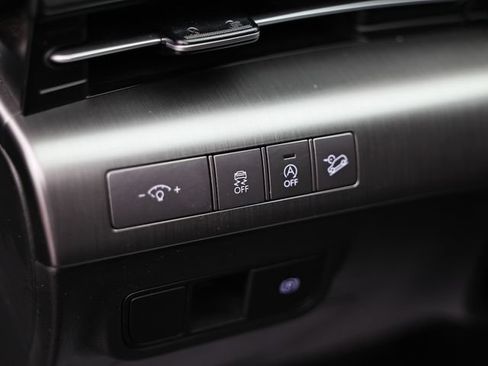 Used 2024 Hyundai Kona SE FWD image 18