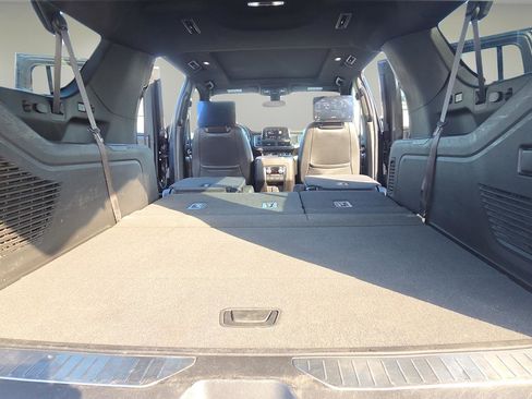 Used 2021 GMC Yukon XL AT4 w/ AT4 Premium Package image 22