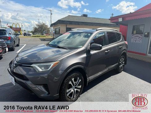 Used 2016 Toyota RAV4 LE AWD/4WD image 3