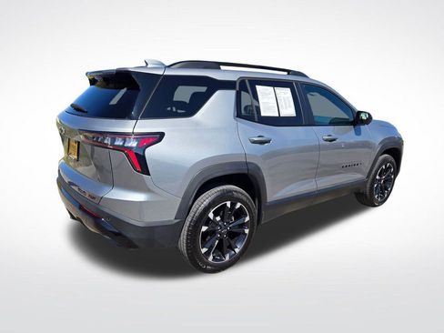 Used 2026 Chevrolet Equinox RS w/ Convenience Package III image 3