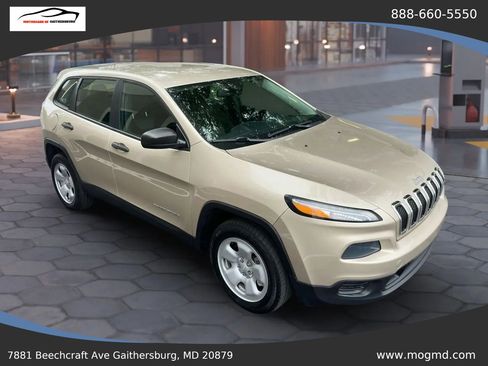 Used 2014 Jeep Cherokee Sport image 1