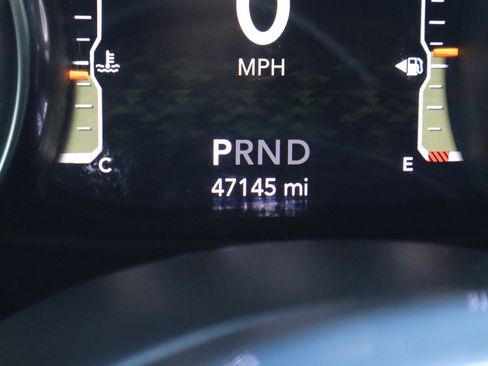 Used 2021 Jeep Wrangler Unlimited Rubicon AWD/4WD image 36