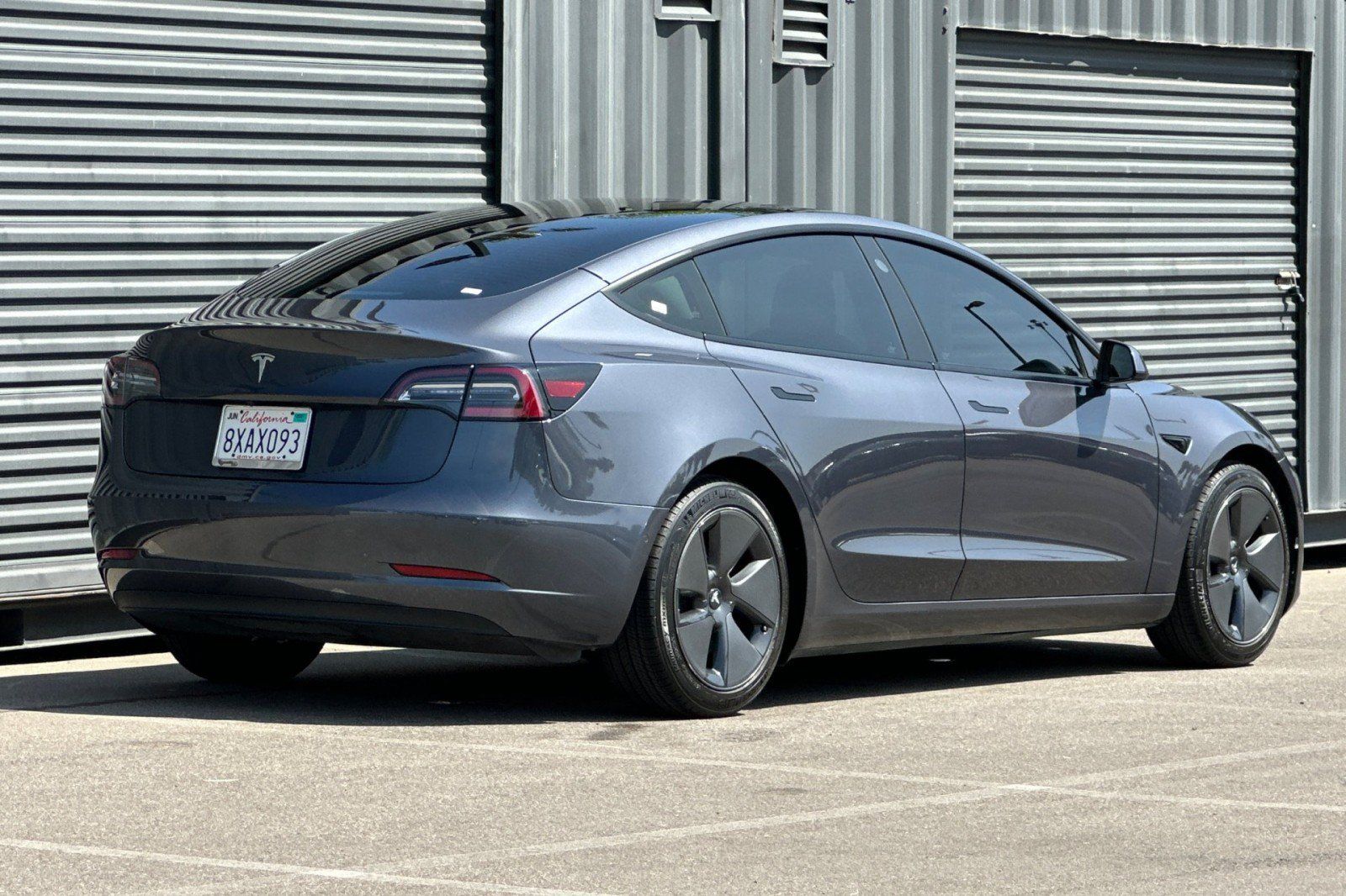 Used 2021 Tesla Model 3 Standard Range Plus RWD image 8