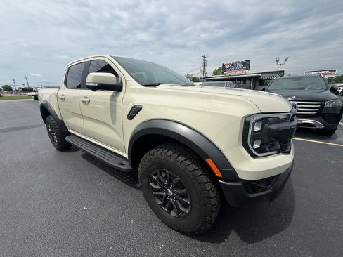 Used 2025 Ford Ranger Raptor AWD/4WD image 1