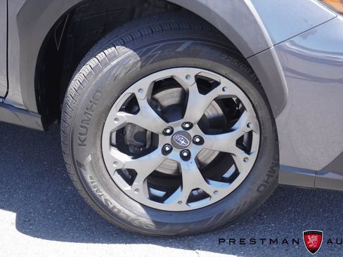 Used 2022 Subaru Crosstrek 2.5i Sport w/ Moonroof Package AWD/4WD image 12