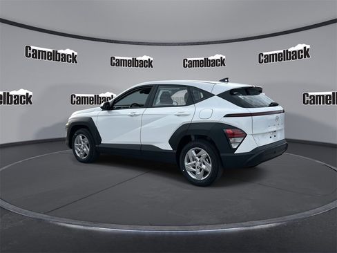 New 2026 Hyundai Kona SE image 5