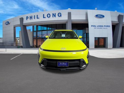 Used 2024 Hyundai Kona SEL AWD/4WD image 8