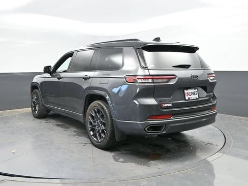 Used 2024 Jeep Grand Cherokee L Summit AWD/4WD image 10