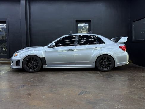 Used 2014 Subaru Impreza WRX STI Limited w/ Navigation System Package AWD/4WD image 5
