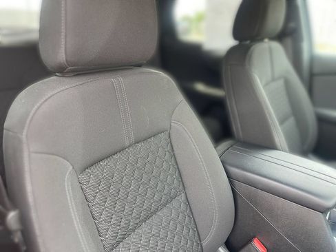 Used 2019 Chevrolet Blazer LT FWD image 39