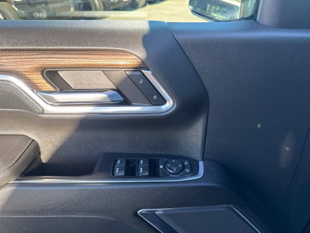 Used 2023 Chevrolet Silverado 1500 RST AWD/4WD image 22