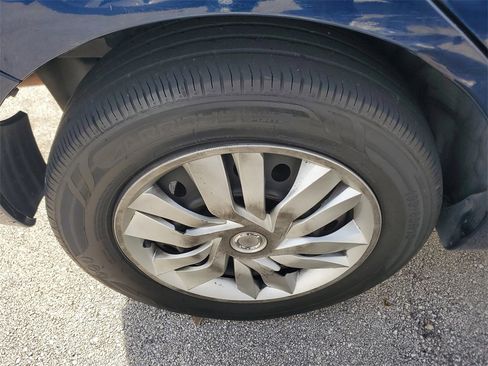 Used 2006 Scion xA image 9