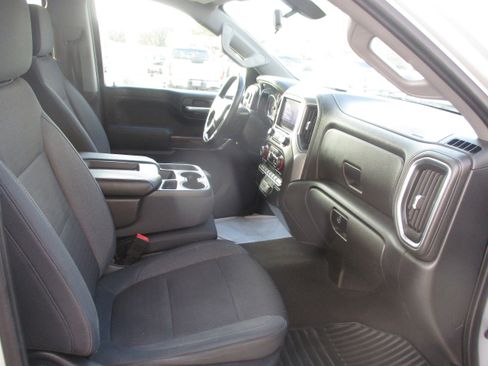 Used 2019 Chevrolet Silverado 1500 LT w/ Texas Edition image 10