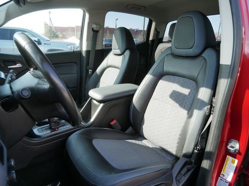 Used 2015 Chevrolet Colorado Z71 image 13