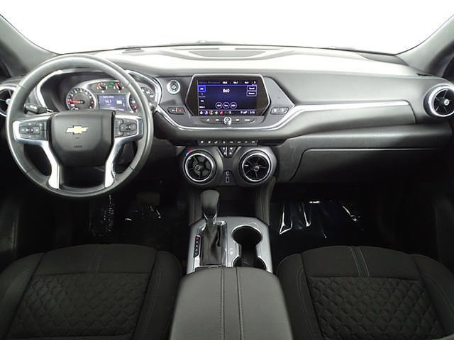Used 2022 Chevrolet Blazer LT FWD image 28