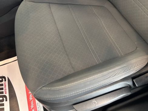 Used 2020 Kia Sorento AWD V6 image 14