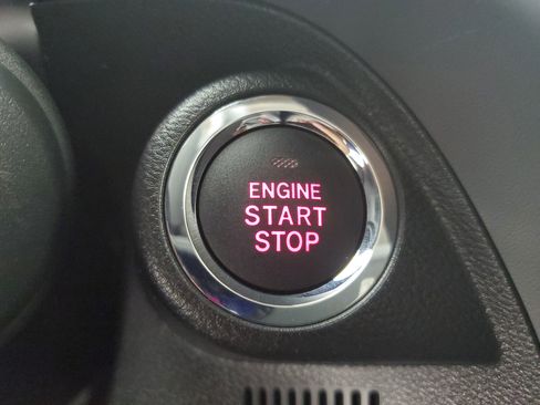 Used 2026 Subaru Crosstrek 2.0i Premium image 21