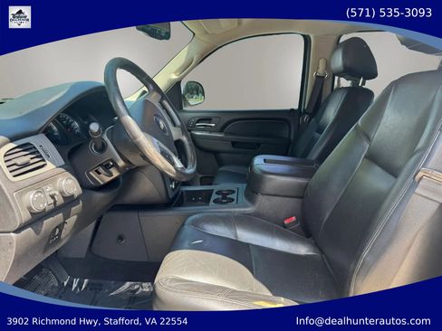 Used 2014 Chevrolet Silverado 2500 LTZ w/ LTZ Plus Package AWD/4WD image 20