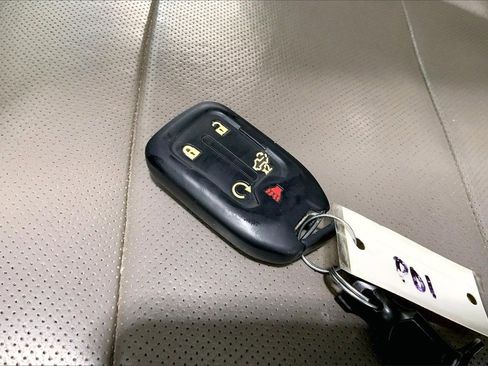 Used 2020 GMC Sierra 1500 SLT w/ SLT Premium Plus Package image 11