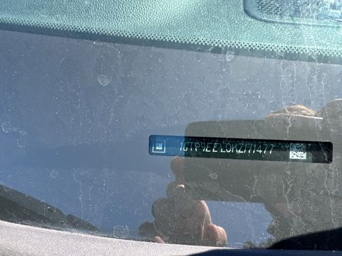 Used 2019 GMC Sierra 1500 AT4 w/ AT4 Premium Package image 13