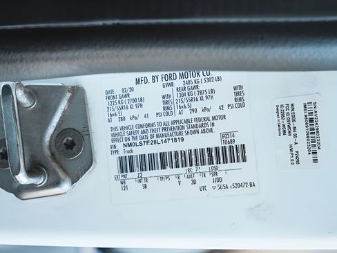 Used 2020 Ford Transit Connect XL FWD image 27