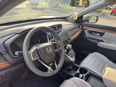 Used 2017 Honda CR-V EX image 11