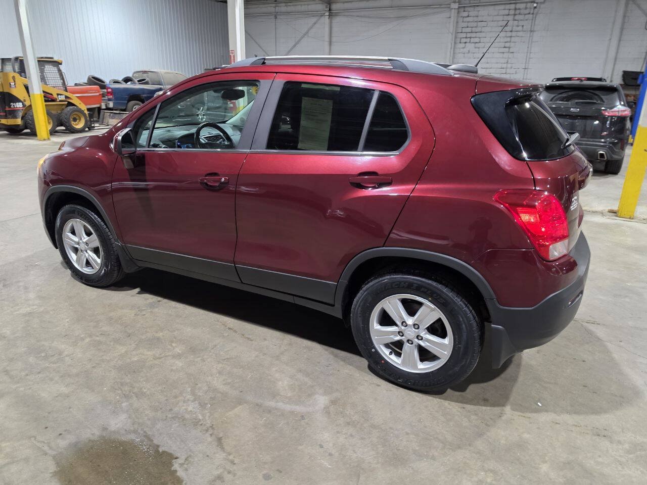 Used 2016 Chevrolet Trax LT w/ LT Convenience Package AWD/4WD image 7