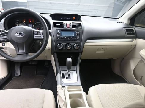 Used 2013 Subaru Crosstrek 2.0i Premium w/ Popular Pkg 1 AWD/4WD image 9