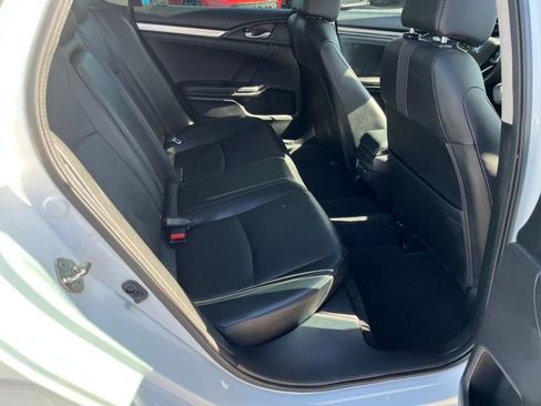 Used 2020 Honda Civic Touring image 14