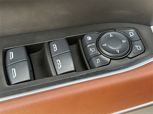 Used 2025 GMC Sierra 3500 Denali Ultimate image 18